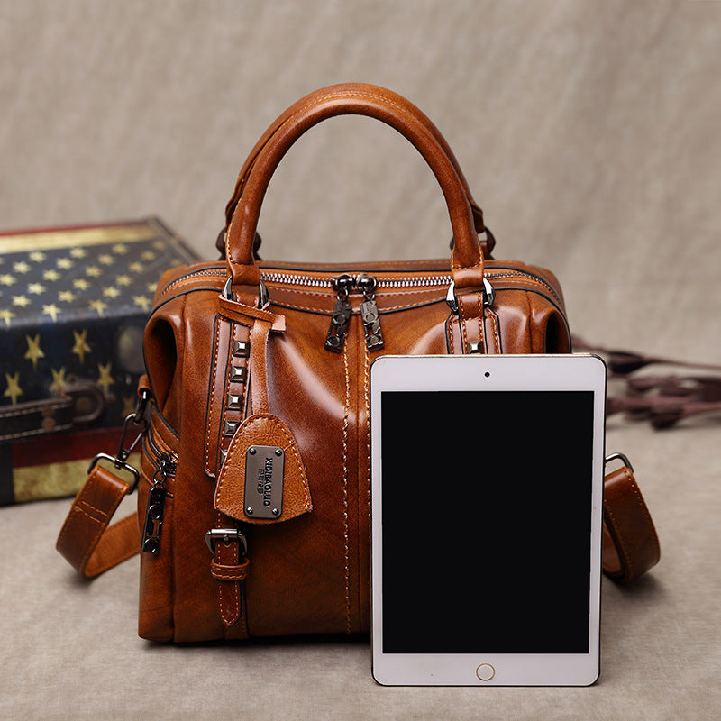 Oil wax retro portable oblique fashion female bag