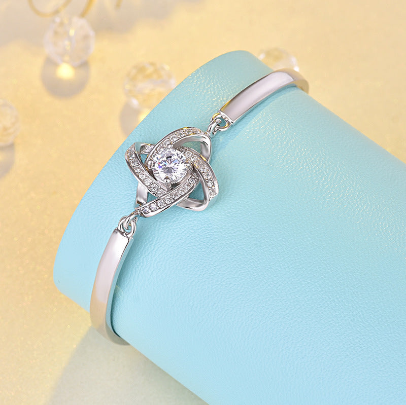 Fashion Simple S925 Sterling Silver Four-leaf Clover Bracelet