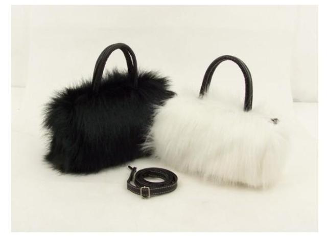 Winter cute imitation fur one shoulder messenger bag