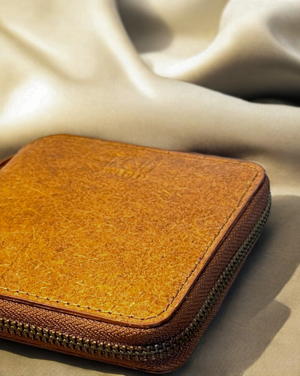 Kochi Small Zip Wallet