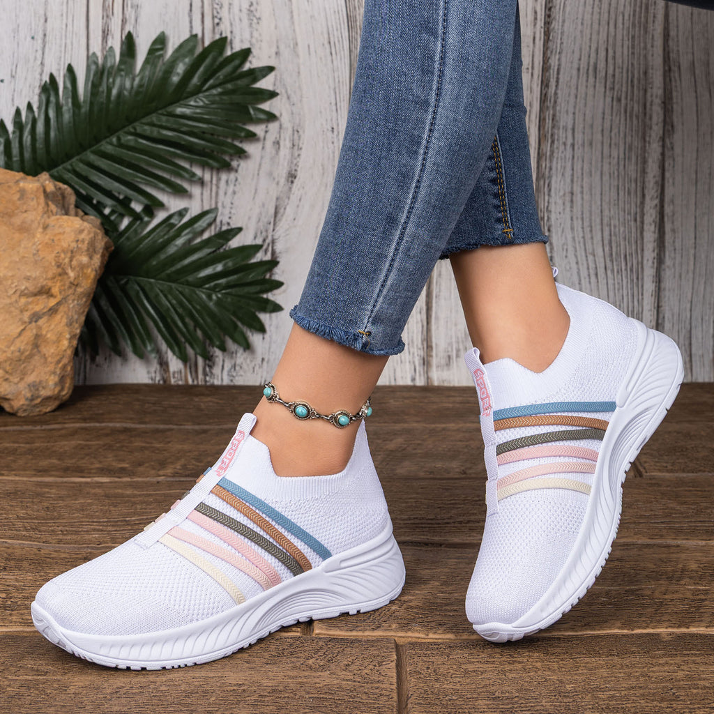 Summer New Breathable Flyknit Slip-On Casual Shoes